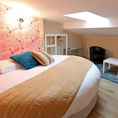 Hotel Les Pasteliers-2
